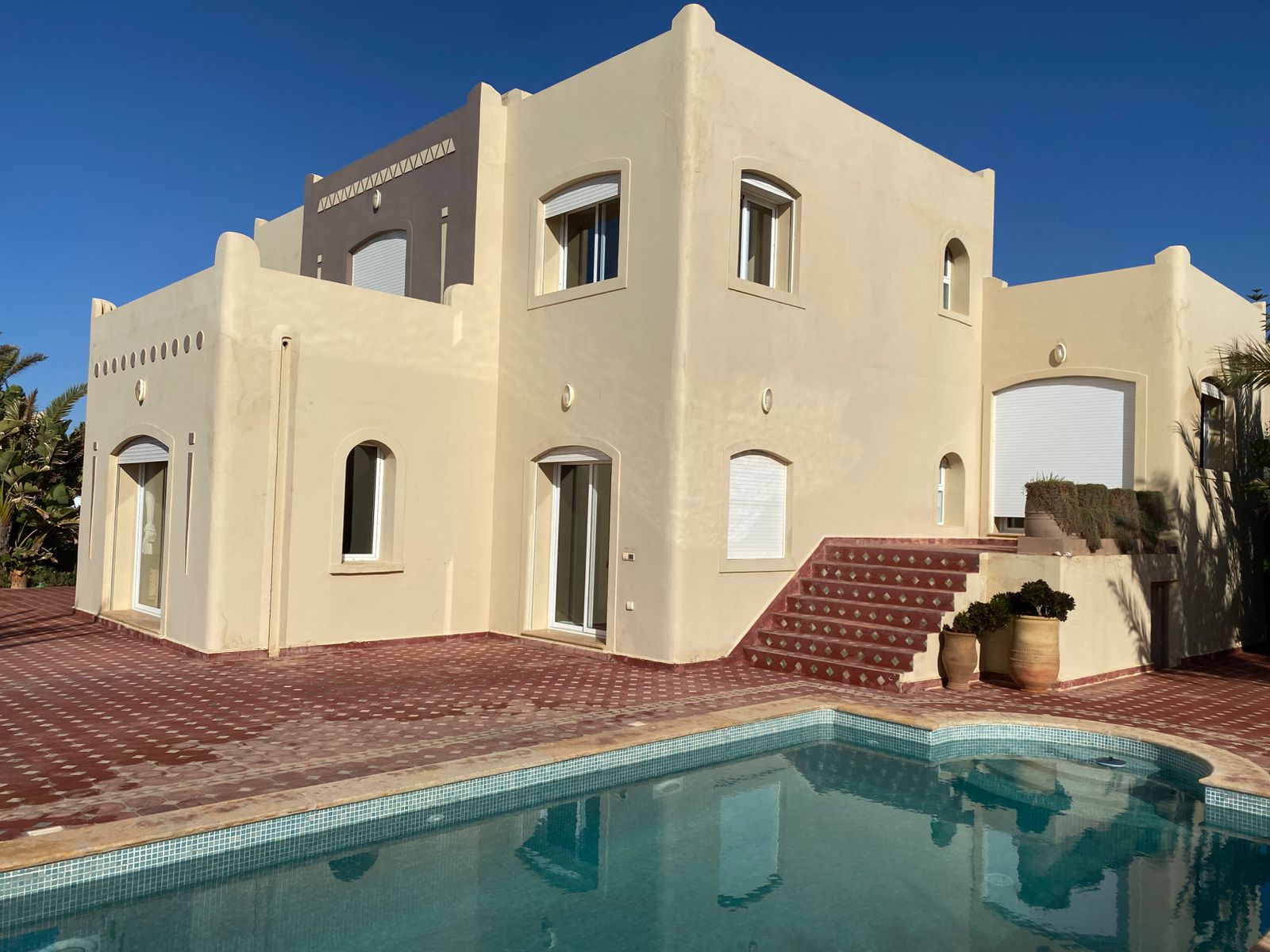 The kasbah courtyard pool